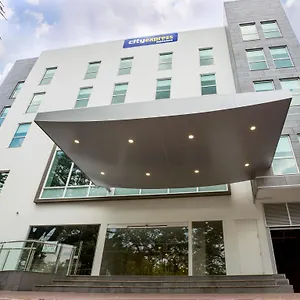 4* Hotel Express By Marriott Colombia